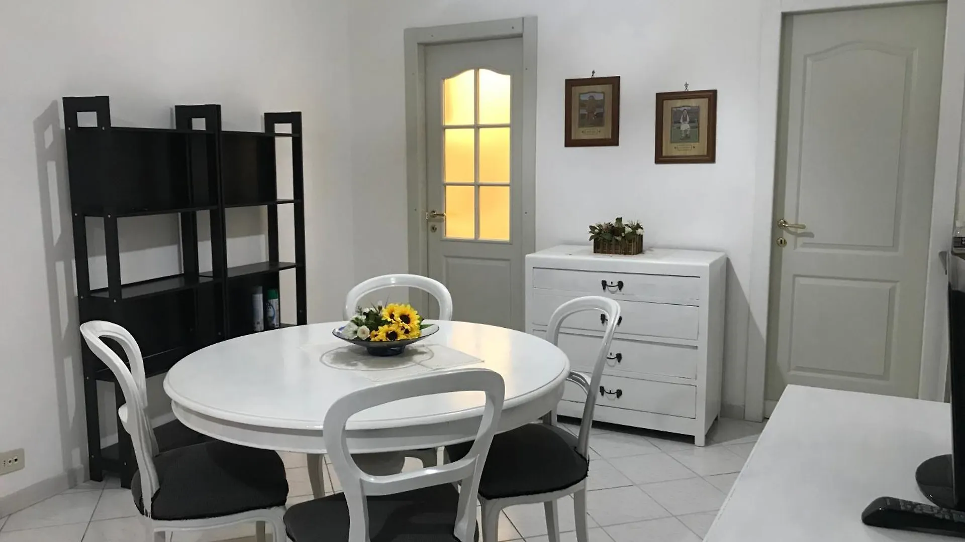 Apartment Perla Vaticana - Metro Cornelia Rome Italy