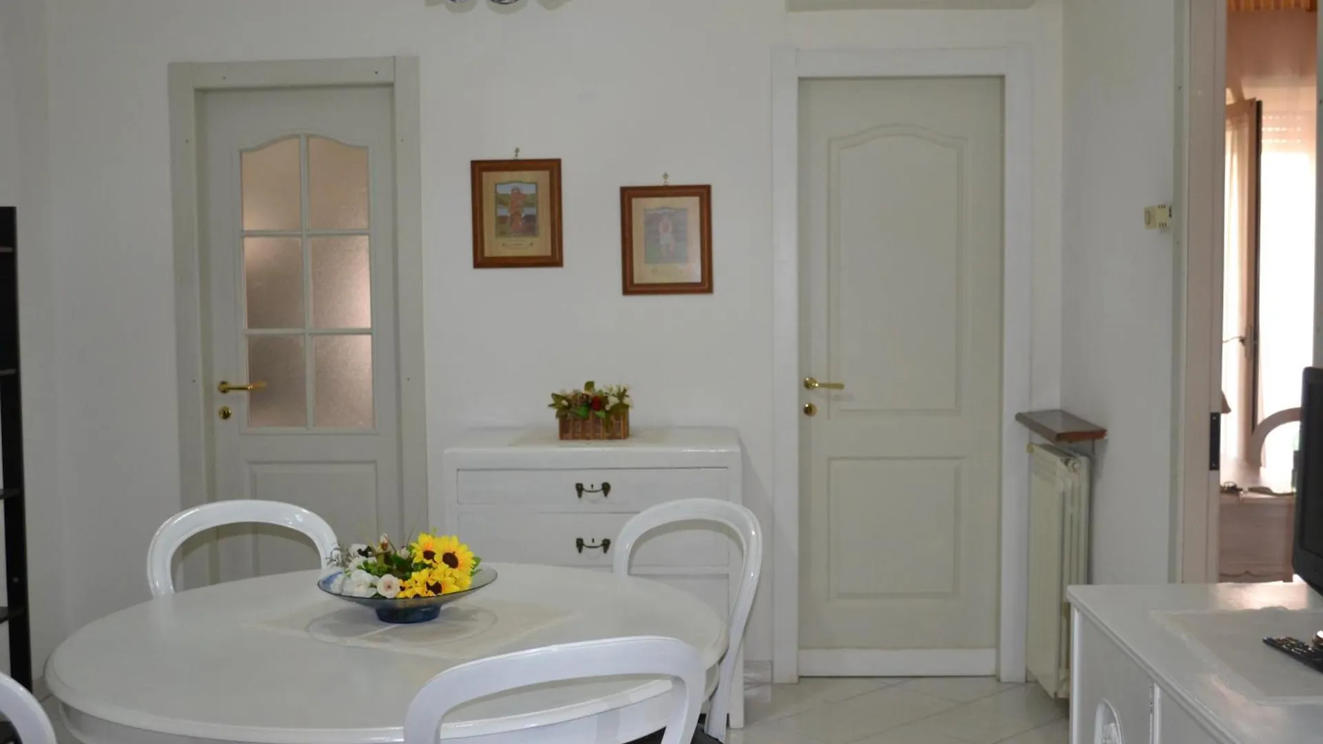 Apartment Perla Vaticana - Metro Cornelia Rome