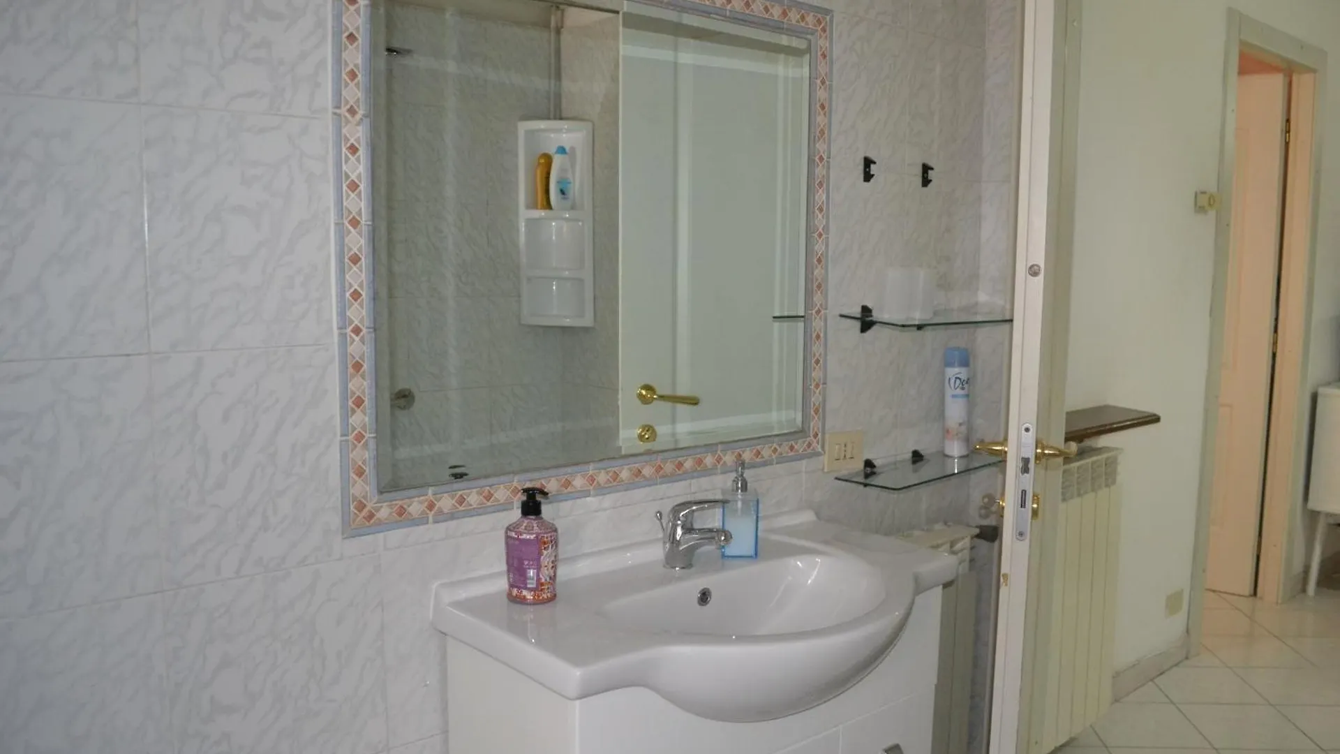 Apartment Perla Vaticana - Metro Cornelia Rome Italy